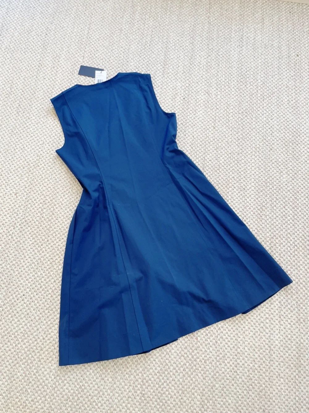 Lafayette 148 New York Blue Stretch Button Front Dress NWT Size 12 - Picture 9 of 9